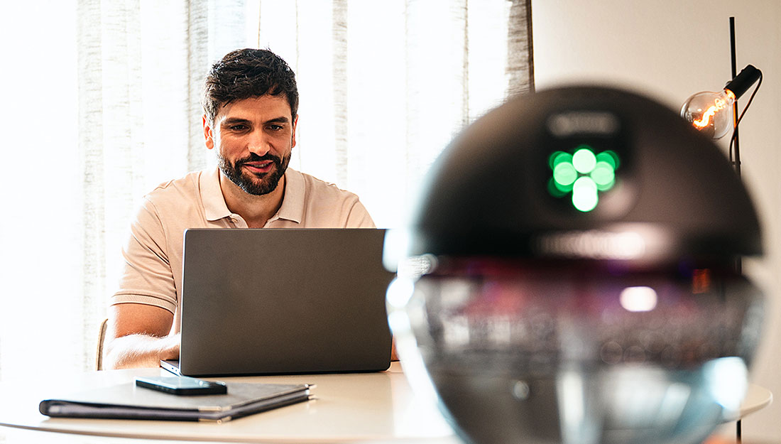 proWIN AIRBOWL touch im Büro